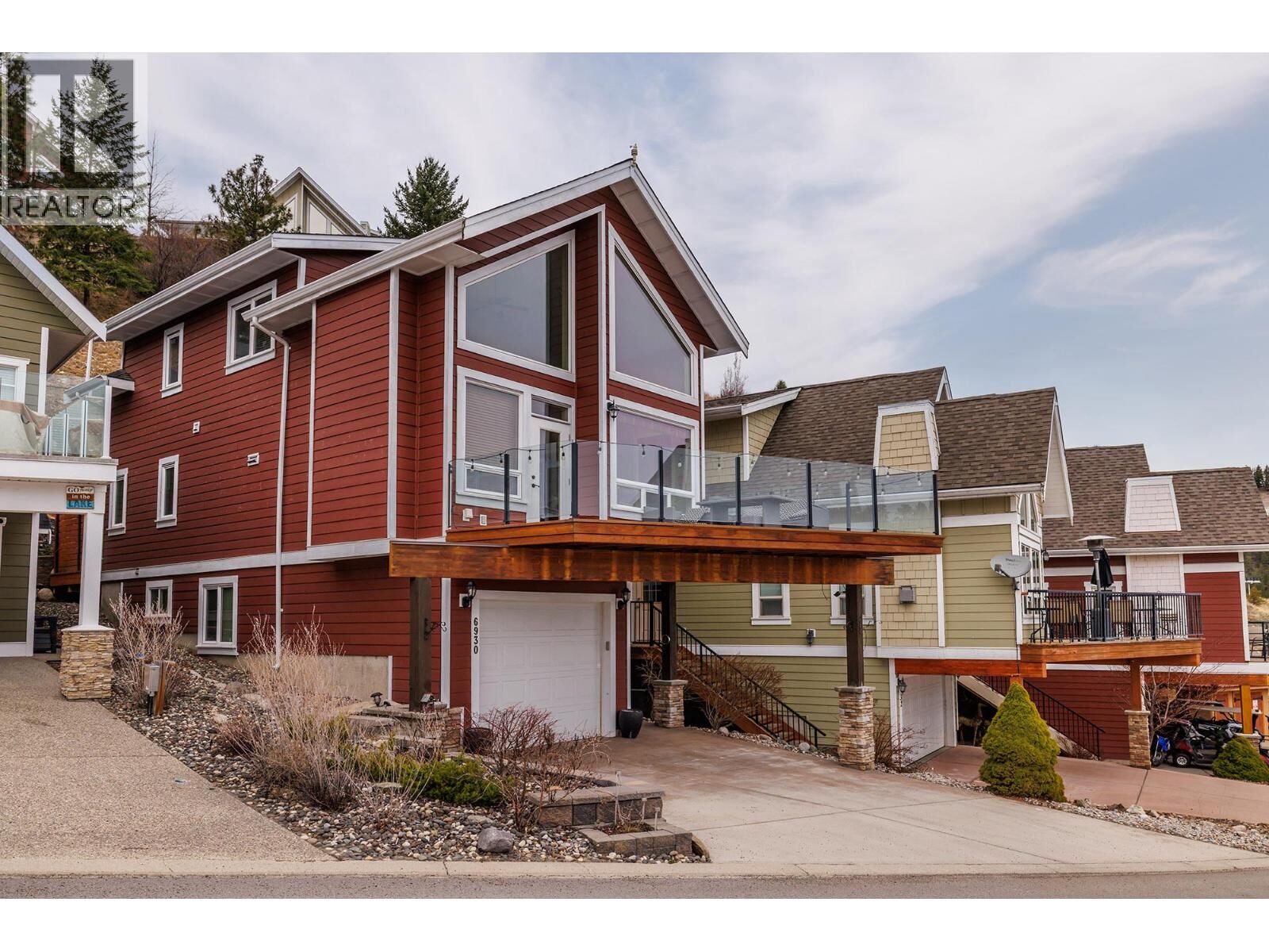 Property Photo: 6930 Barcelona Drive BC V1Z 3R8