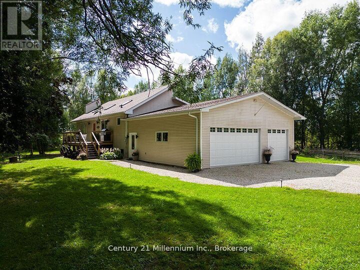 Property Photo:  727302 22 C Sideroad  ON N0H 1N0 