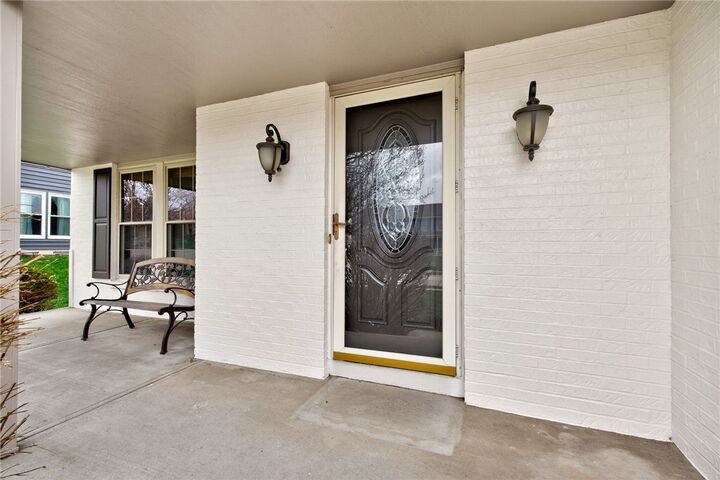 Property Photo:  40 Turnberry Court  OH 45066 