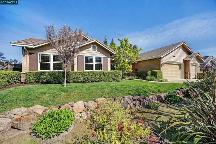 Property Photo:  5 Pardi Ln  CA 94517 