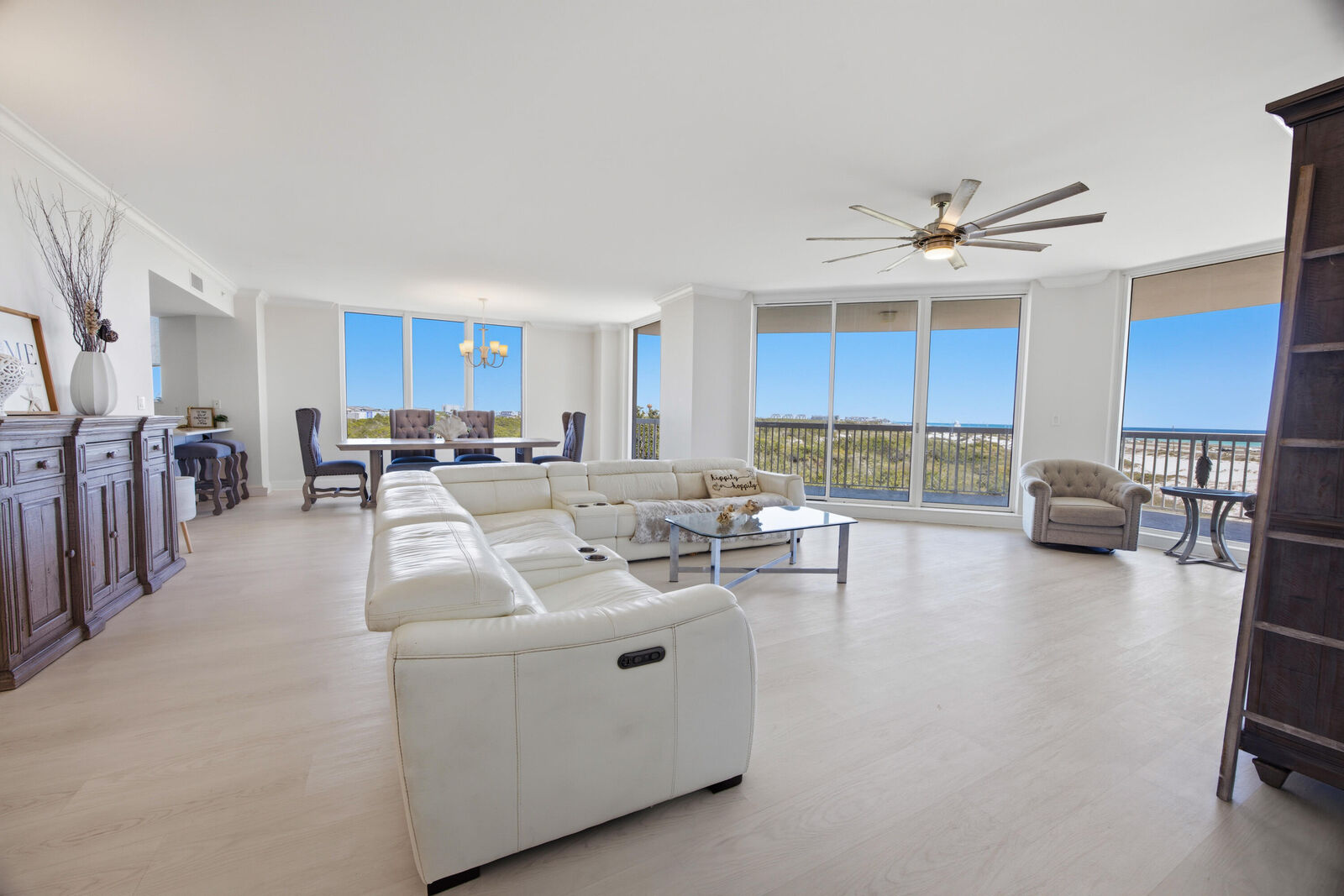 Property Photo:  15500 Emerald Coast Parkway 401  FL 32541 