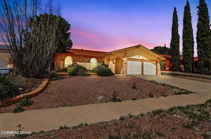 Property Photo:  663 El Parque Drive  TX 79912 