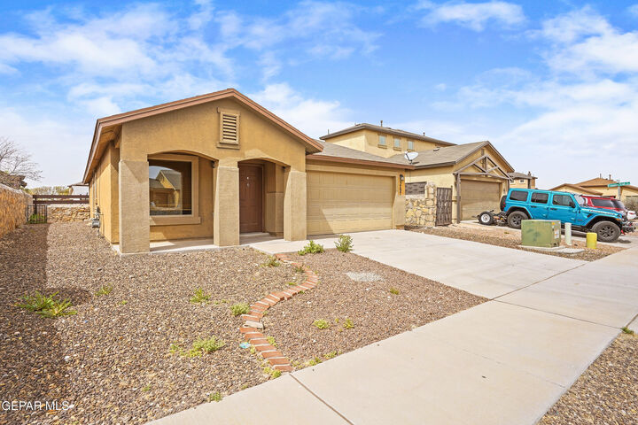 Property Photo:  3297 Belgian Trail  TX 79938 