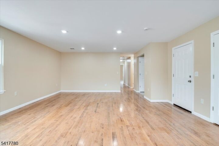 Property Photo:  150 N Munn Ave  NJ 07017 
