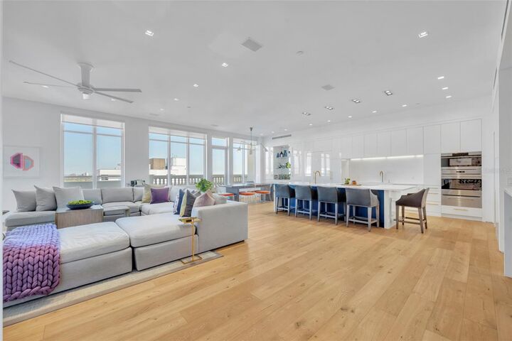 Property Photo:  100 S Eola Drive Ph 116  FL 32801 