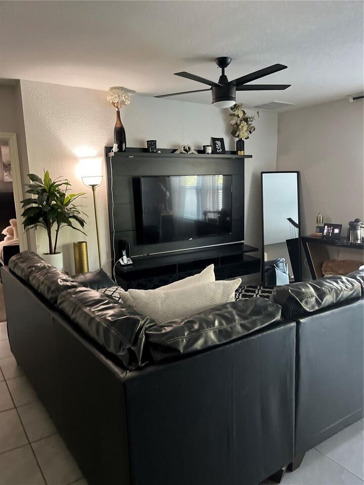 Property Photo:  3759 Crimson Clover Drive  FL 32757 