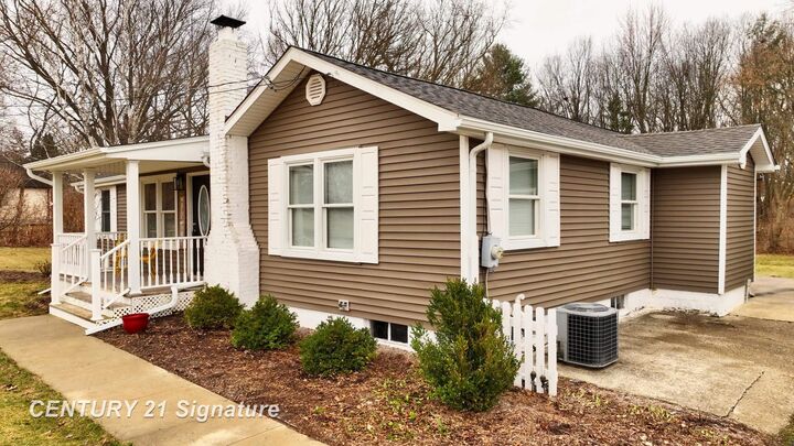 Property Photo: 9085 Coldwater Road MI 48433