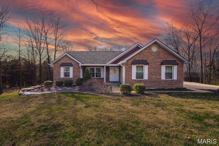 Property Photo:  12401 Fieldstone Drive  MO 63028 