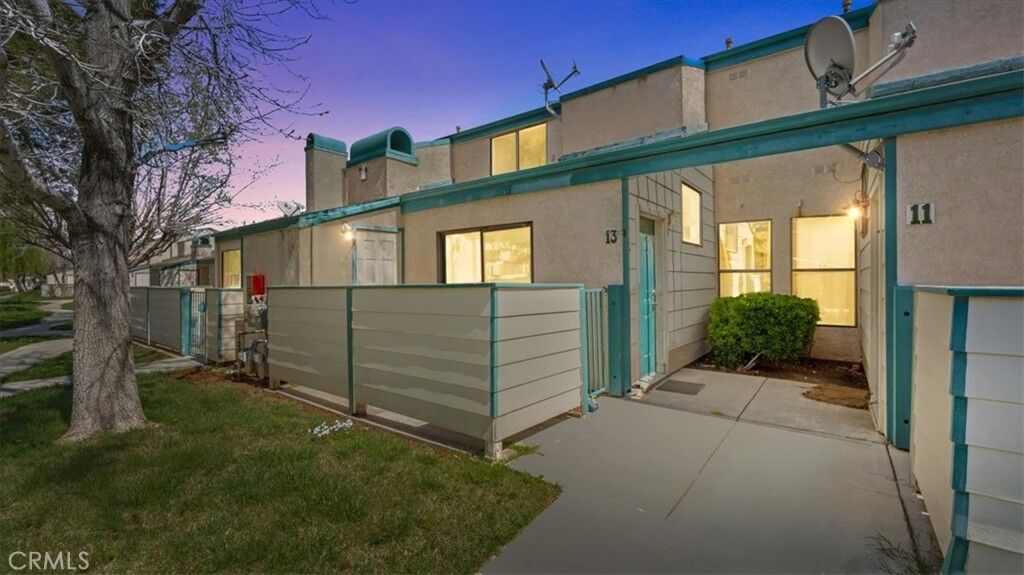 Property Photo: 44460 15th Street E 13 CA 93535