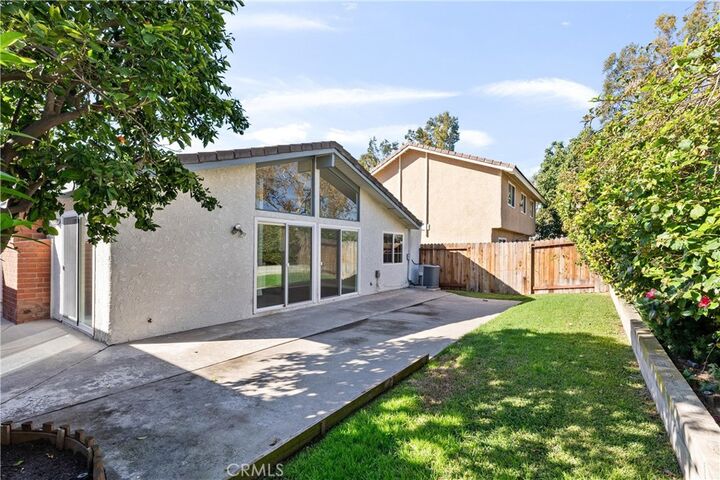 Property Photo:  14 Rock Springs  CA 92604 