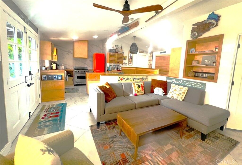 Property Photo:  209 Tremont Drive  CA 92660 