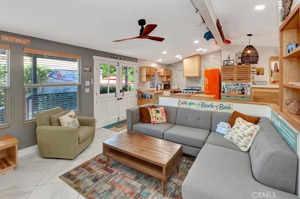 Property Photo:  209 Tremont Drive  CA 92660 