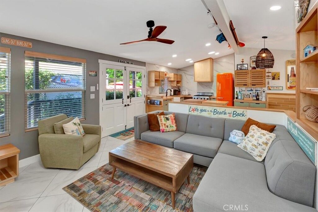 Property Photo:  209 Tremont Drive  CA 92660 
