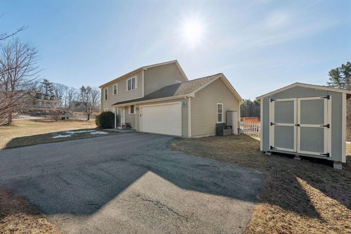 Property Photo:  3 Lyndsay Road  ME 04073 