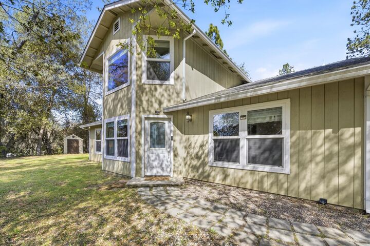 Property Photo: 12936 Ridge View Drive CA 95685