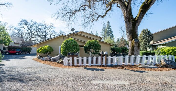 Property Photo: 494 Surrey Court CA 95247