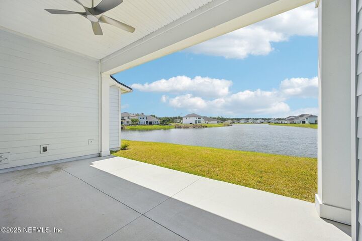 Property Photo: 46 Iris Creek Drive FL 32092