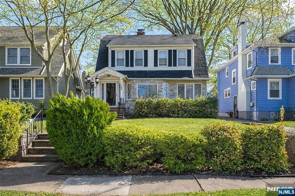 Property Photo:  185 Larch Avenue  NJ 07666 