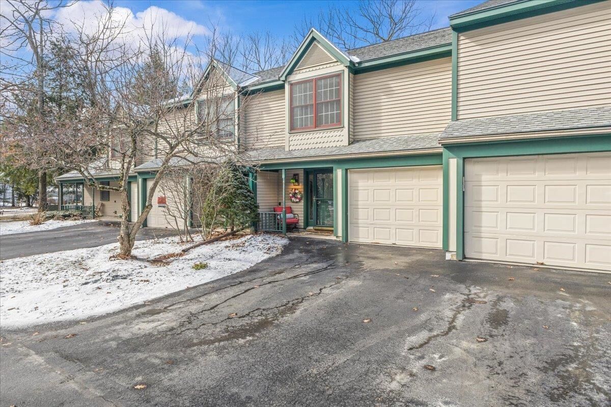 Property Photo:  7 Saxon Hollow Drive  VT 05452 