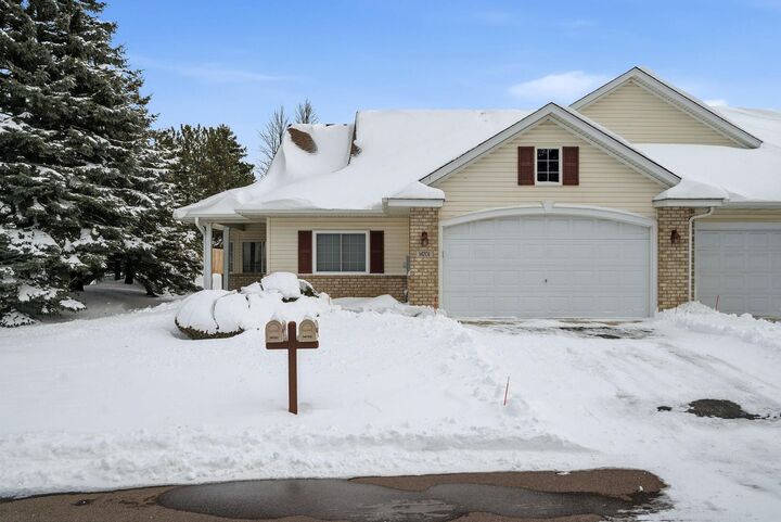 Property Photo:  14701 Courtyard Circle  MN 55306 