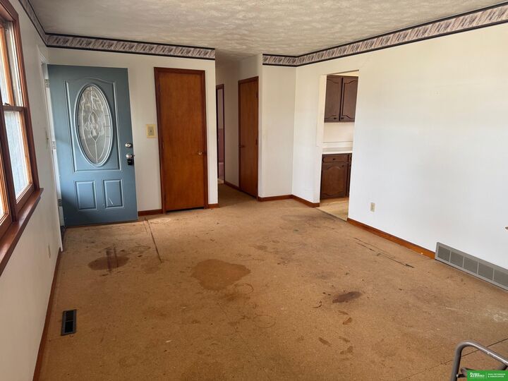 Property Photo:  815 P Street  NE 68061 