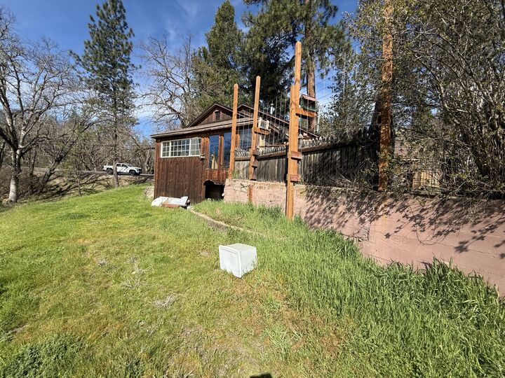 Property Photo:  7422 Rogue River Drive  OR 97539 