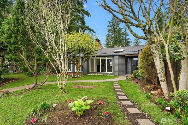 Property Photo:  13002  6th Avenue NW  WA 98177 