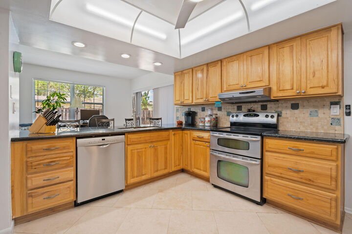 Property Photo: 4954 SW 91st Avenue FL 33328