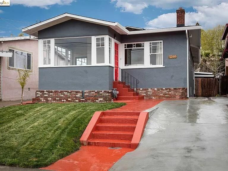 Property Photo:  1744 East 22nd Street  CA 94606 