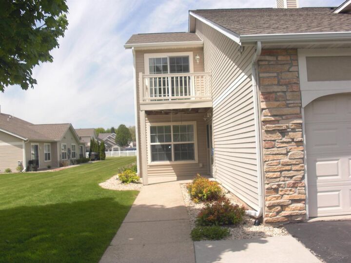 Property Photo:  2530 Edgewood Drive 38  WI 53511 