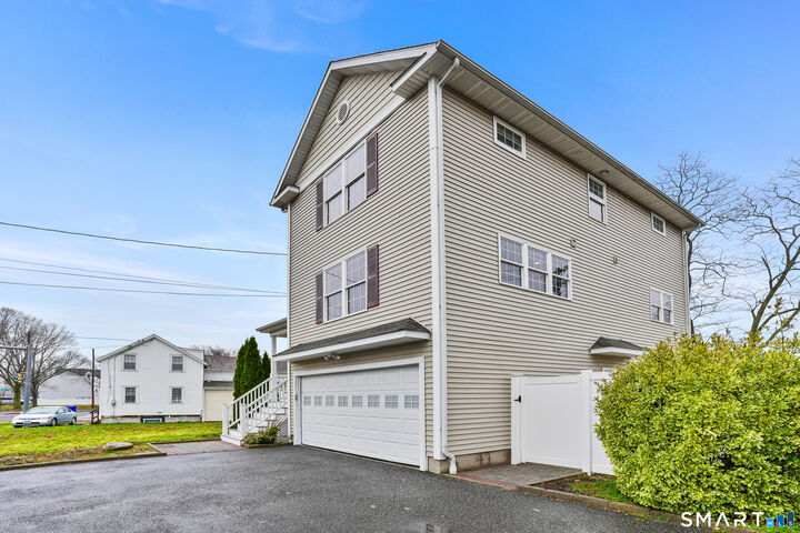 Property Photo: 1180 Main Street CT 06615