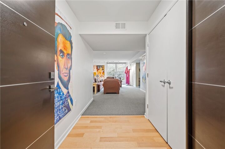 Property Photo:  5742 5th Avenue 201  PA 15232 