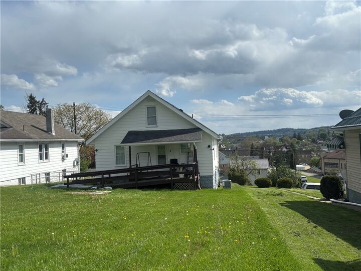Property Photo:  1260 Bruce St  PA 15301 