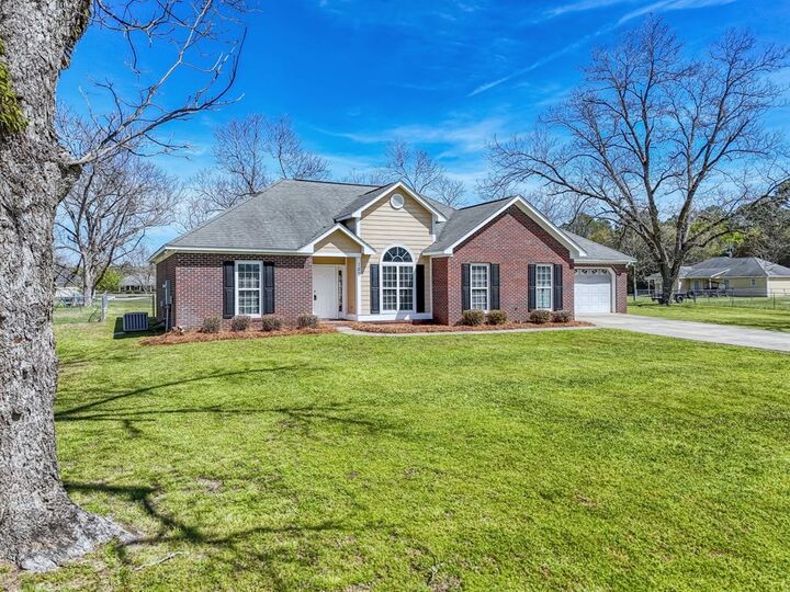 Property Photo:  100 Wisteria Lane  GA 31763 