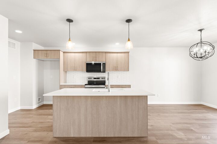 Property Photo:  6612 W Black Butte Dr  ID 83646 