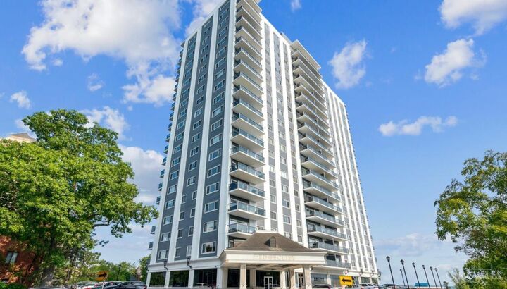 Property Photo:  2200 Victory Parkway  OH 45206 