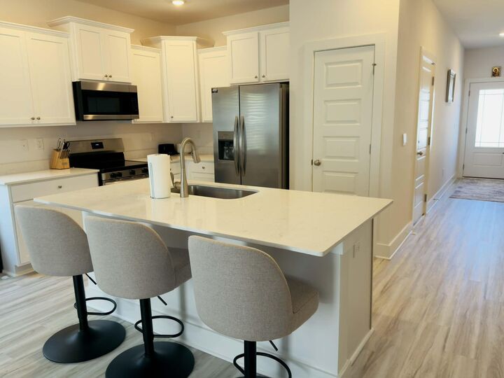 Property Photo: 40 Hawk Street FL 32459