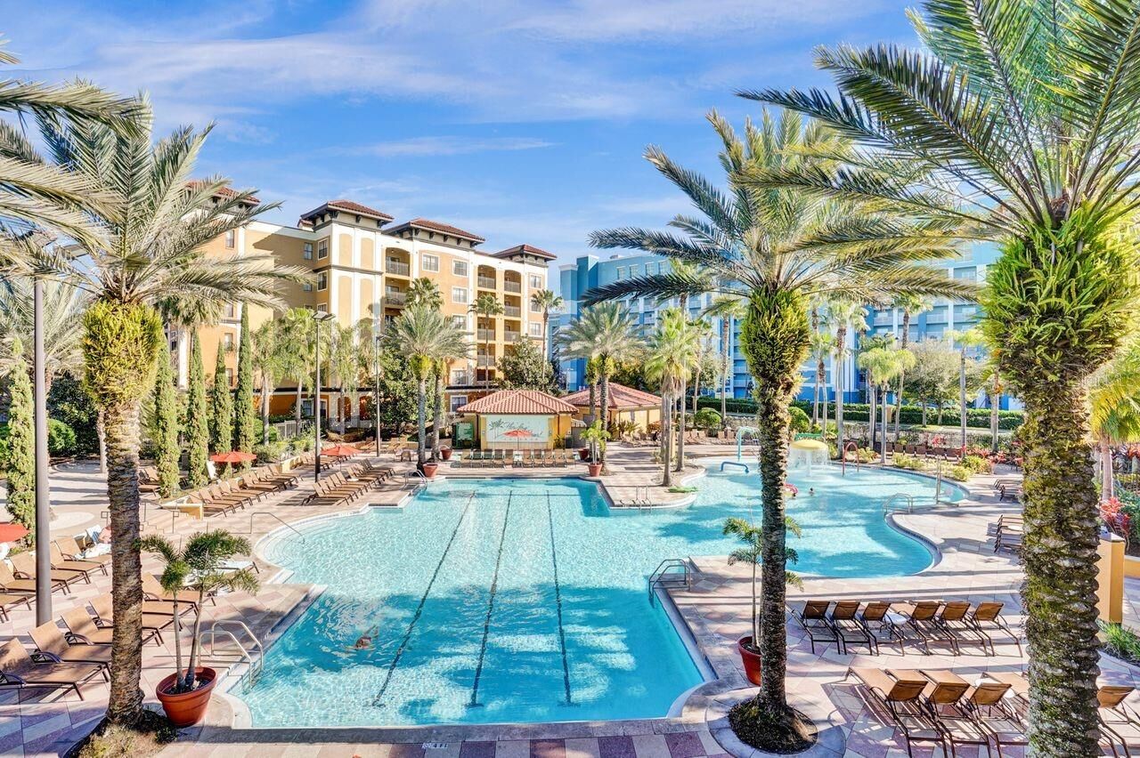 Property Photo:  12539 Floridays Resort Drive 410D  FL 32821 