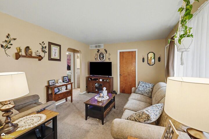 Property Photo:  4136 Leith Street  MI 48509 