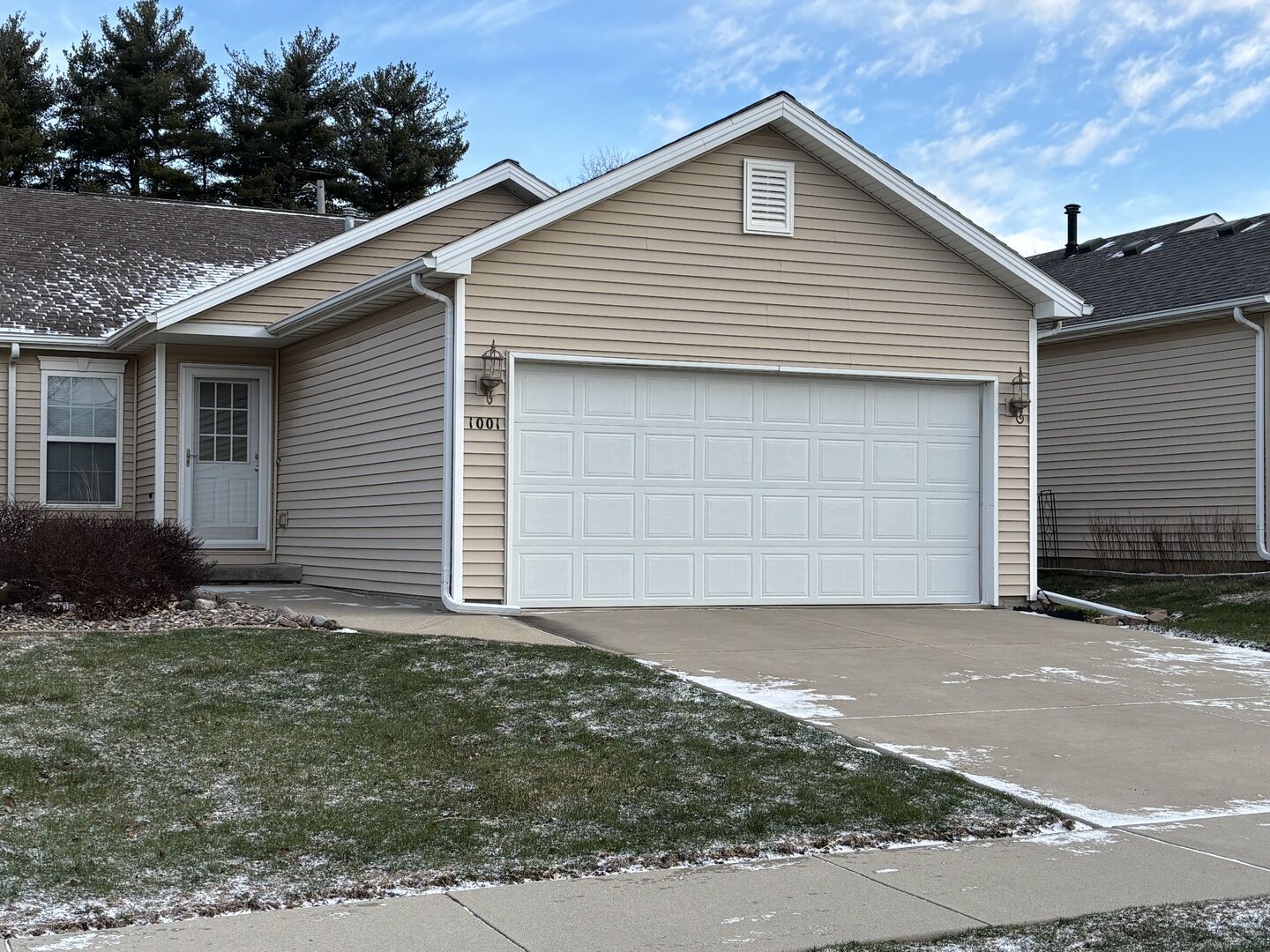 Property Photo:  1001 Wartburg Drive  IL 61704 