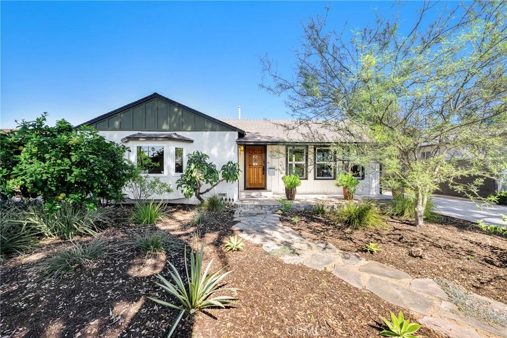 Property Photo:  1245 Riverside Drive  CA 92831 