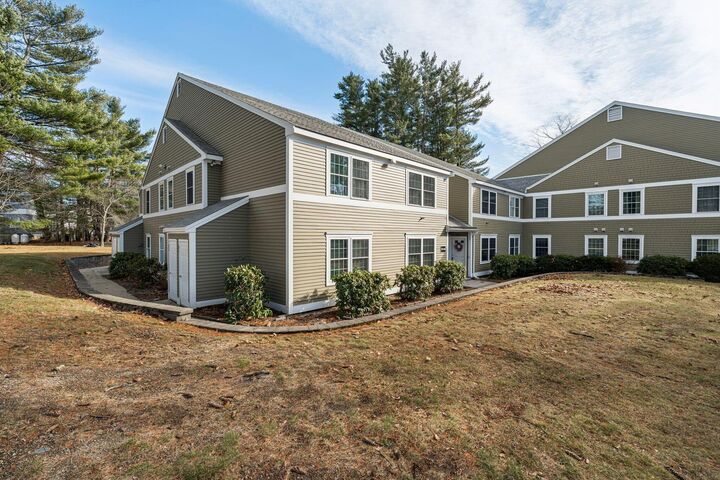 Property Photo:  161 Saco Avenue 103  ME 04064 