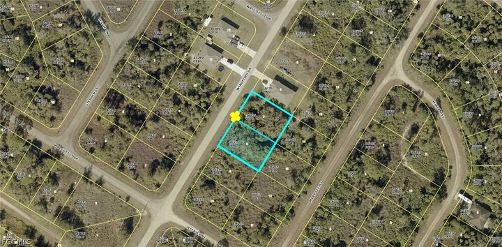 Property Photo:  1920 Wingford Drive  FL 33972 