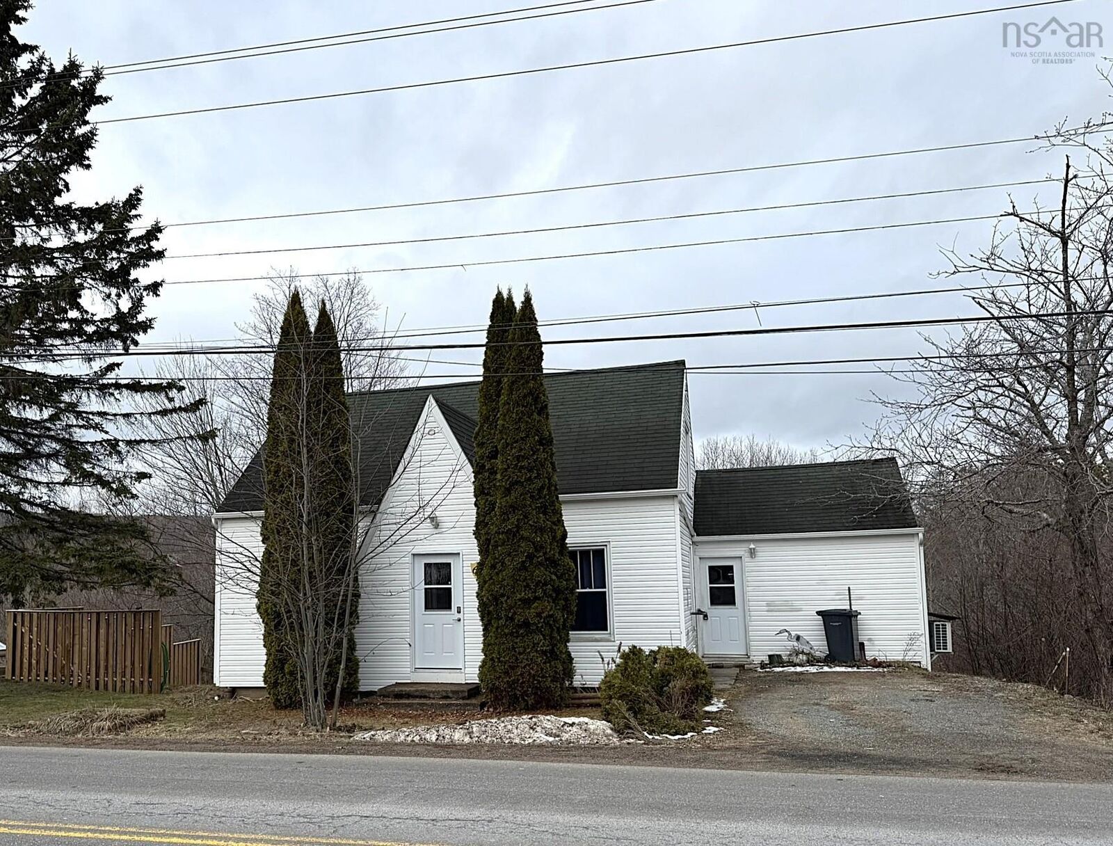 Property Photo: 61 Lawrencetown Lane NS B0S 1M0