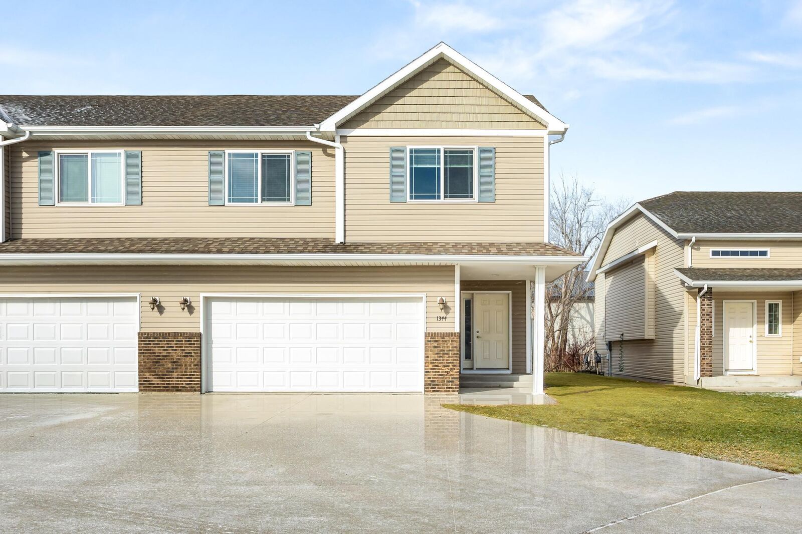 Property Photo:  1344 13th Street W  ND 58078 