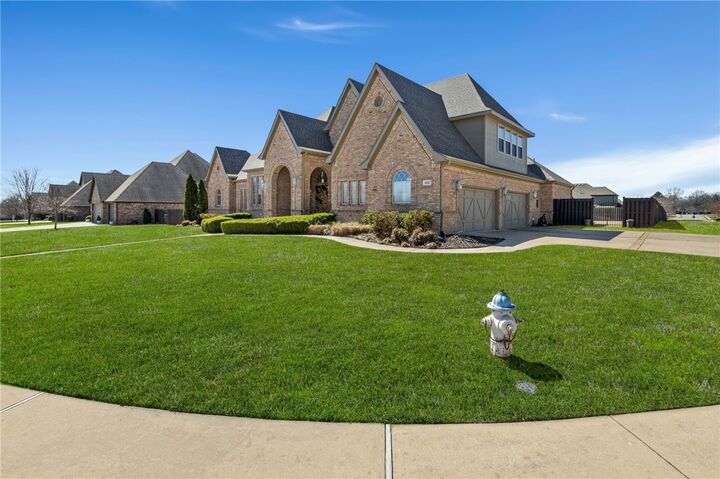 Property Photo: 1431 Amore Lane AR 72719