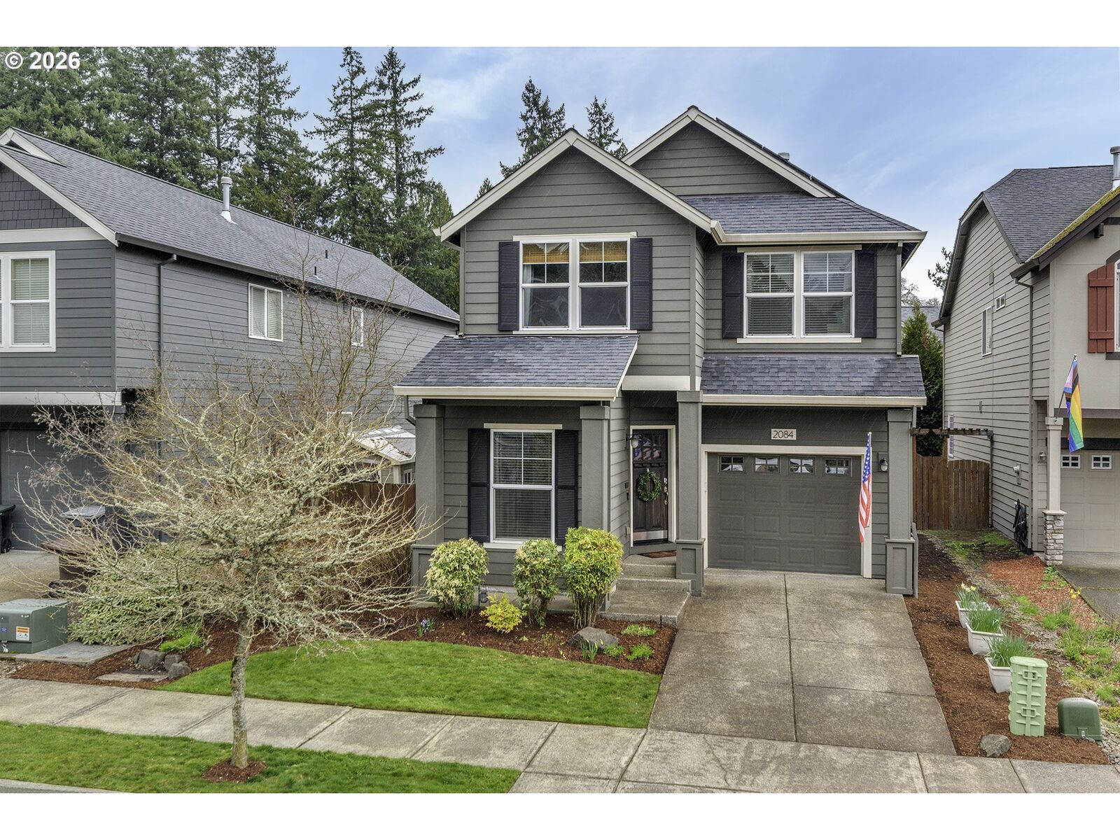 Property Photo:  2084 SE 48th Ave  OR 97123 