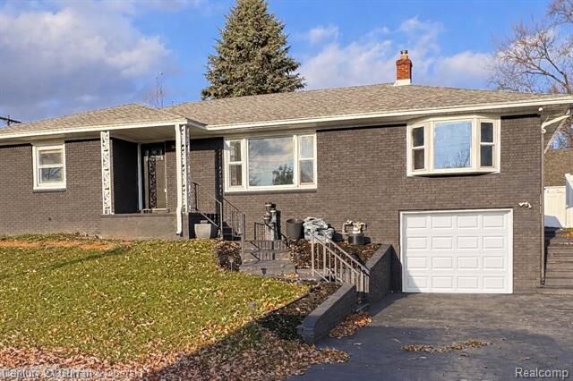 Property Photo: 26980 James Avenue MI 48134