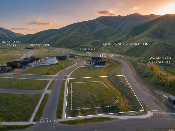 Property Photo:  1500 Appaloosa Rd  ID 83333 