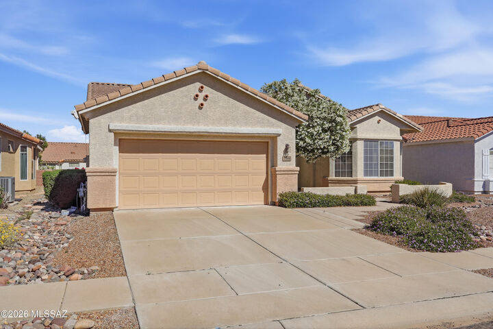 Property Photo:  7984 W Morning Light Way  AZ 85743 